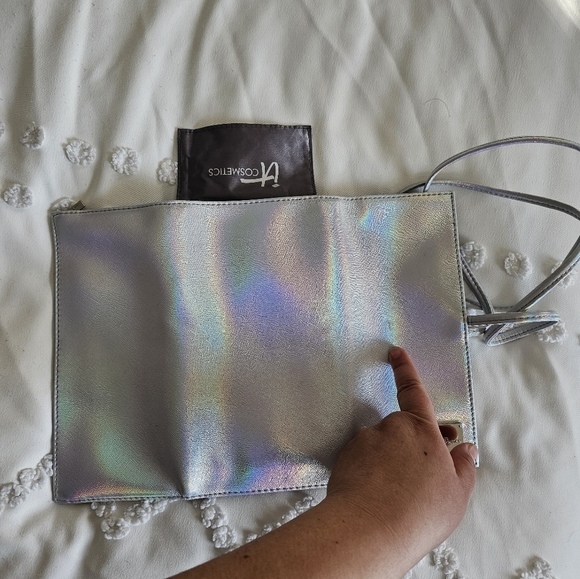 IT cosmetics brush set - Picture 2 of 6